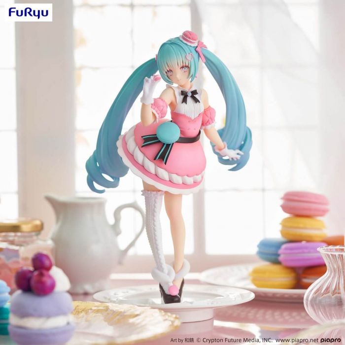 Hatsune Miku Exceed Creative Figure SweetSweets Macaron FURYU