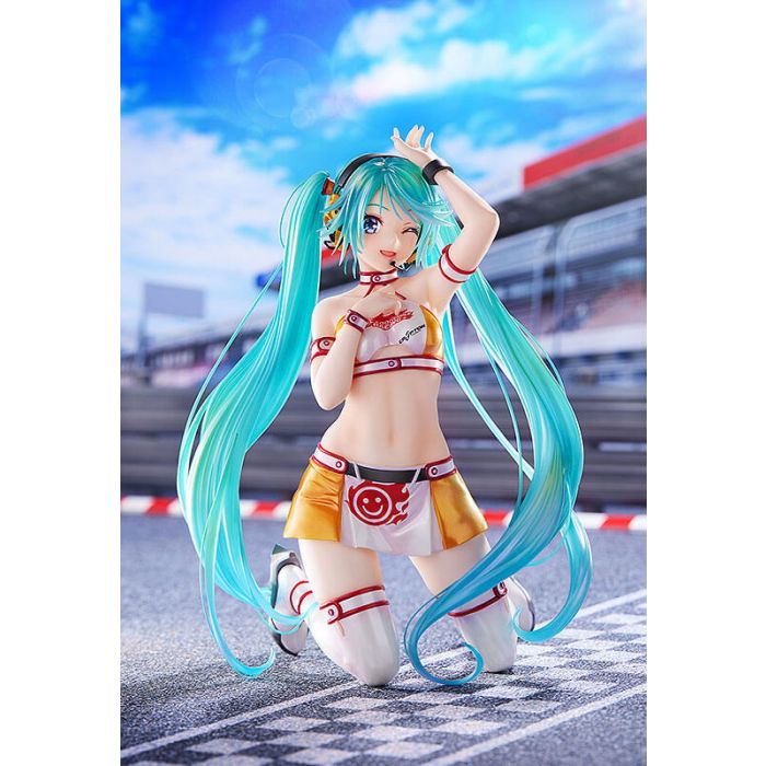 Hatsune Miku GT Project Racing Miku 2010 Ver. Art by Kentaro Yabuki 1/7 figure Max Factory
