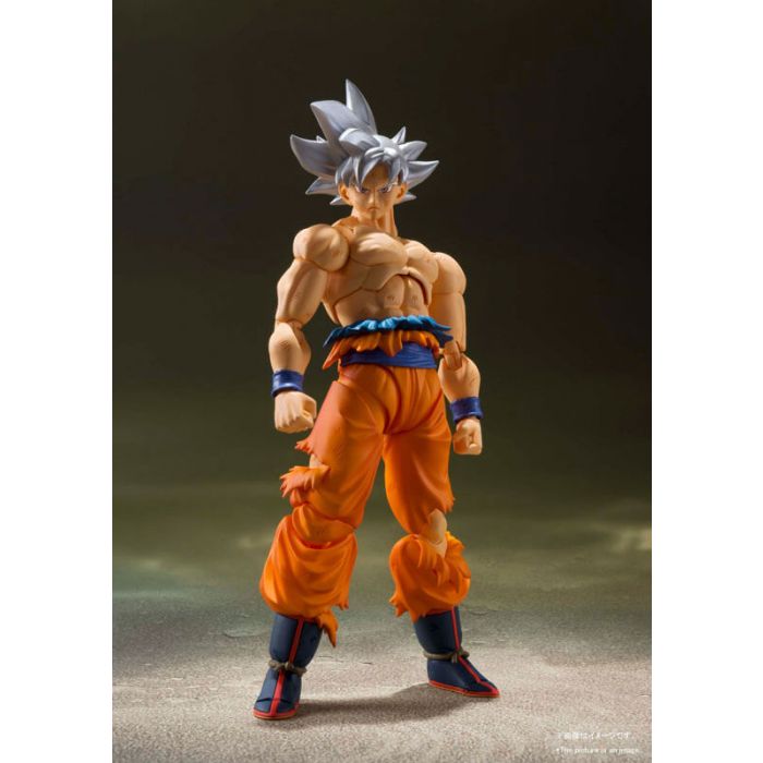 Dragon Ball Son Goku Ultra Instinct S.H.Figuarts Action figure BANDAI