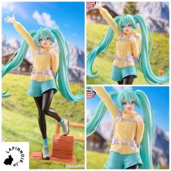 amime-vocaloid-hatsune-miku-holiday-memories-mountain-climbing-ver-figure-banpresto-1