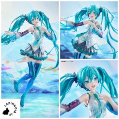 anime-character-vocal-series-01-hatsune-miku-0x27-eternal-stream-1/4-figure-good-smile-company-1