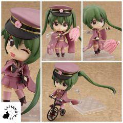 anime-hatsune-miku-senbonzakura-ver-nendoroid-figure-good-smile-company-1