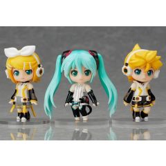 anime-vocaloid-hatsune-miku-len-kagamine-rin-kagamine-append-set-figure-hatsune-miku-2012-winter-ver-kuji-prize-c-good-smile-company -1