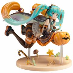 anime-hatsune-miku-figure-trick-or-miku-illustration-by-hidari-union-creative-1