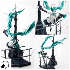 anime-goodsmile-20th-anniversary-boo-hatsune-miku-love-is-war-ver-1/8-figure-refine-ver-good-smile-company-1