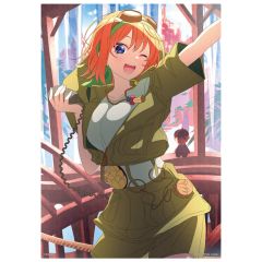 anime-the-quintessential-quintuplets-yotsuba-nakano-illustration-board-ichiban-kuji-best-holidays-prize-i-bandai-1