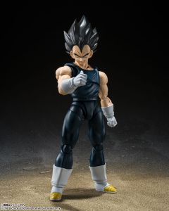 anime-figure-dragon-ball-vegeta-super-hero-sh-figuarts-bandai1