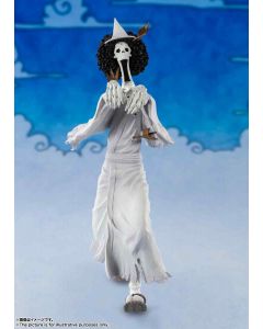 anime-figure-onepiece-brook-honekichi-figuartszero-bandai1