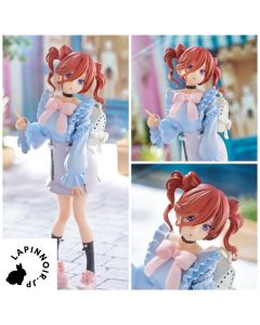 anime-the-quintessential-quintuplets-miku-nakano-outing-style-figure-ichiban-kuji-prize-c-bandai-1