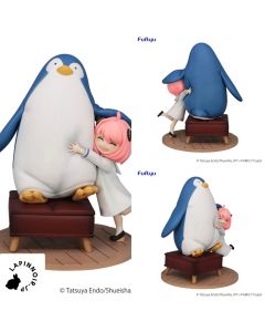 anime-spy-family-anya-forger-exceed-creative-figure-furyu-1