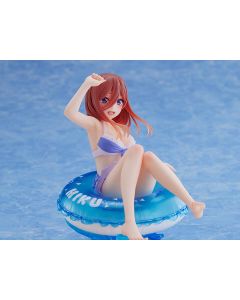 anime-the-quintessential-quintuplets-figure-miku-nakano-aqua-float-girls-taito-1