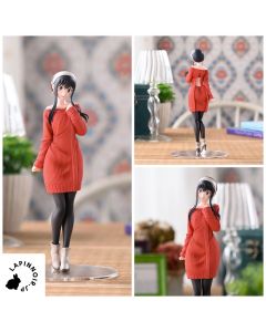 anime-spy-family-yor-forger-premium-figure-private-clothes-sega-1