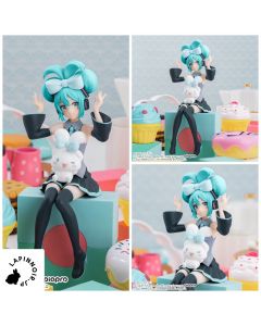 anime-cinnamoroll-piapro-characters-hatsune-miku-cinnamoroll-premium-chokonose-figure-sega-1